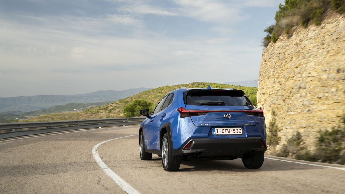 Lexus Ux E Prix Autonomie Batterie Commercialisation