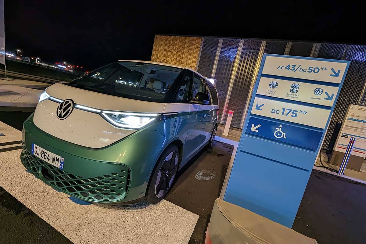 Essai Volkswagen Id Buzz Les Temps De Recharge Et De Voyage De