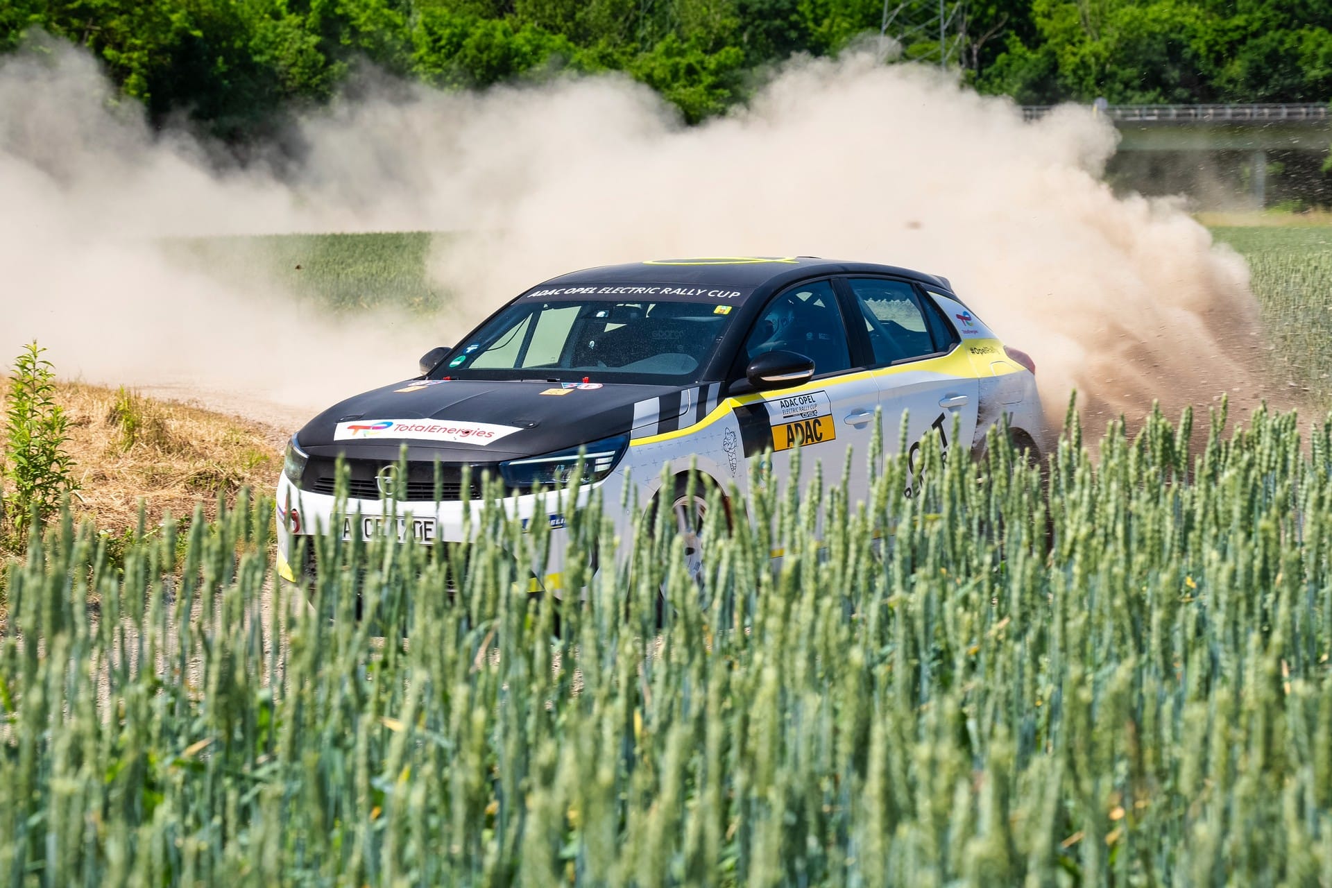 Essai Opel Corsa E Rally La Citadine Lectrique Devient Voiture De