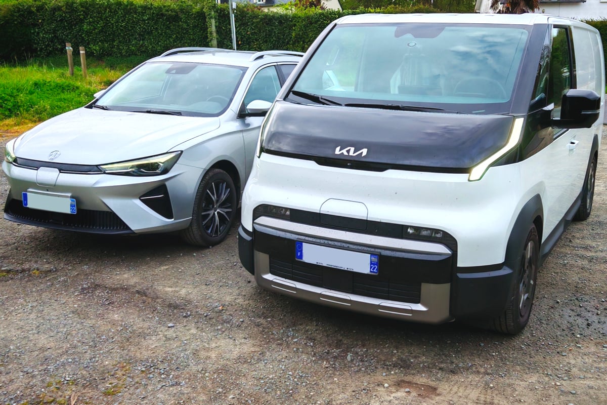 Les MG5 et Kia PV5 de Boris
