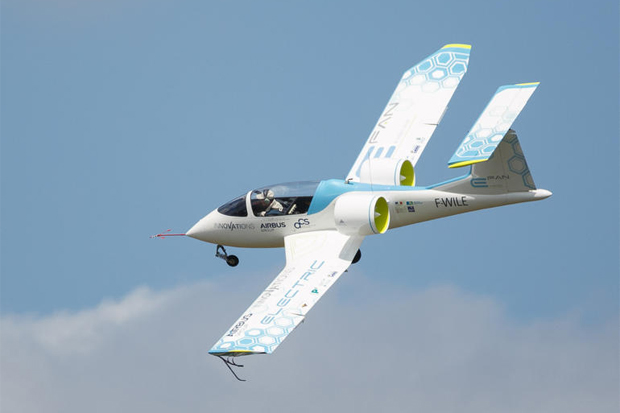 E-Fan - L'avion électrique d'Airbus