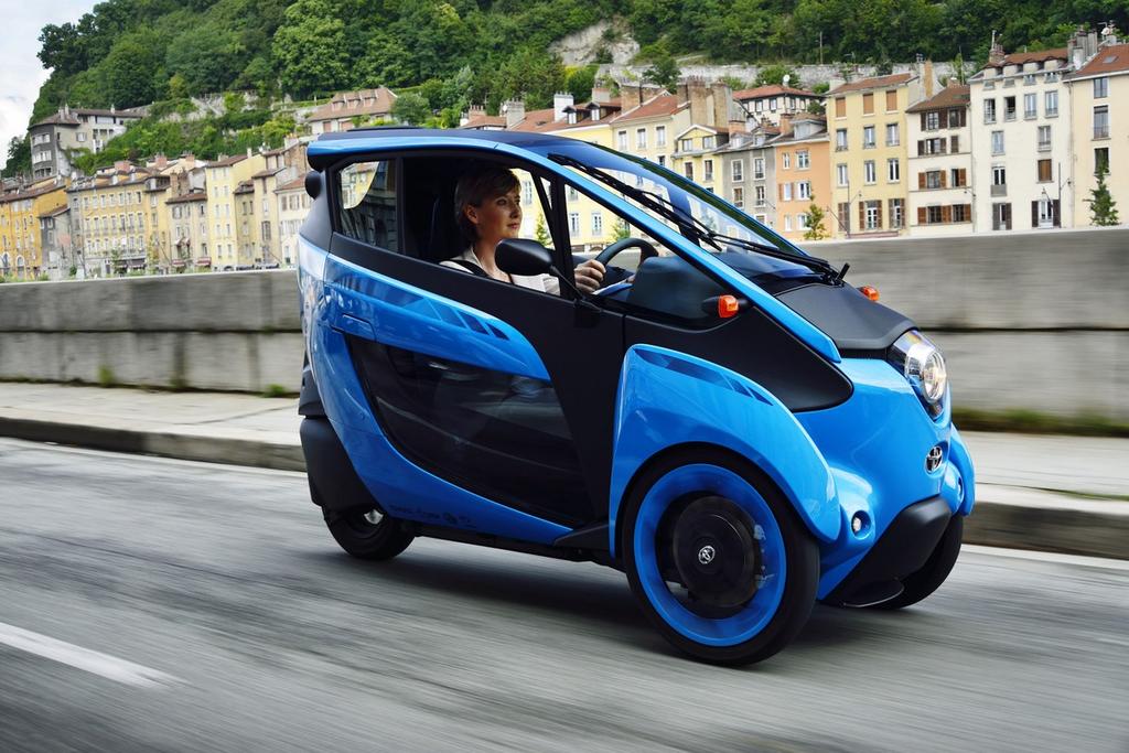 Toyota i-Road : le trois roues électrique de Toyota