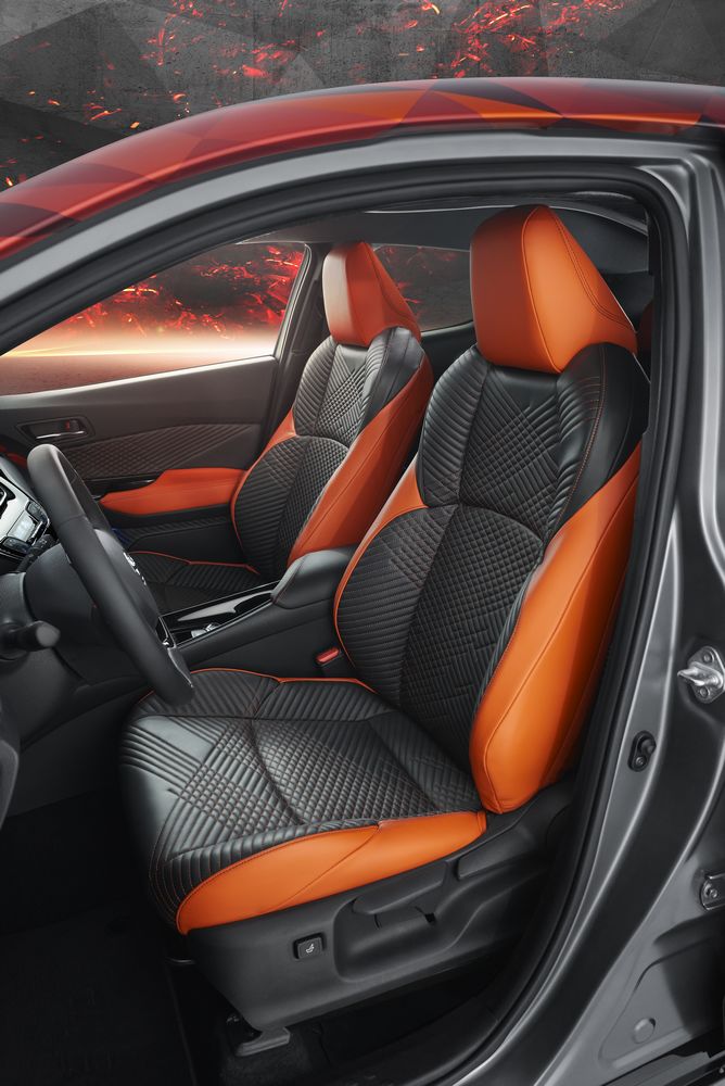 toyota-c-hr-hy-power-iaa2017-interieur-0002