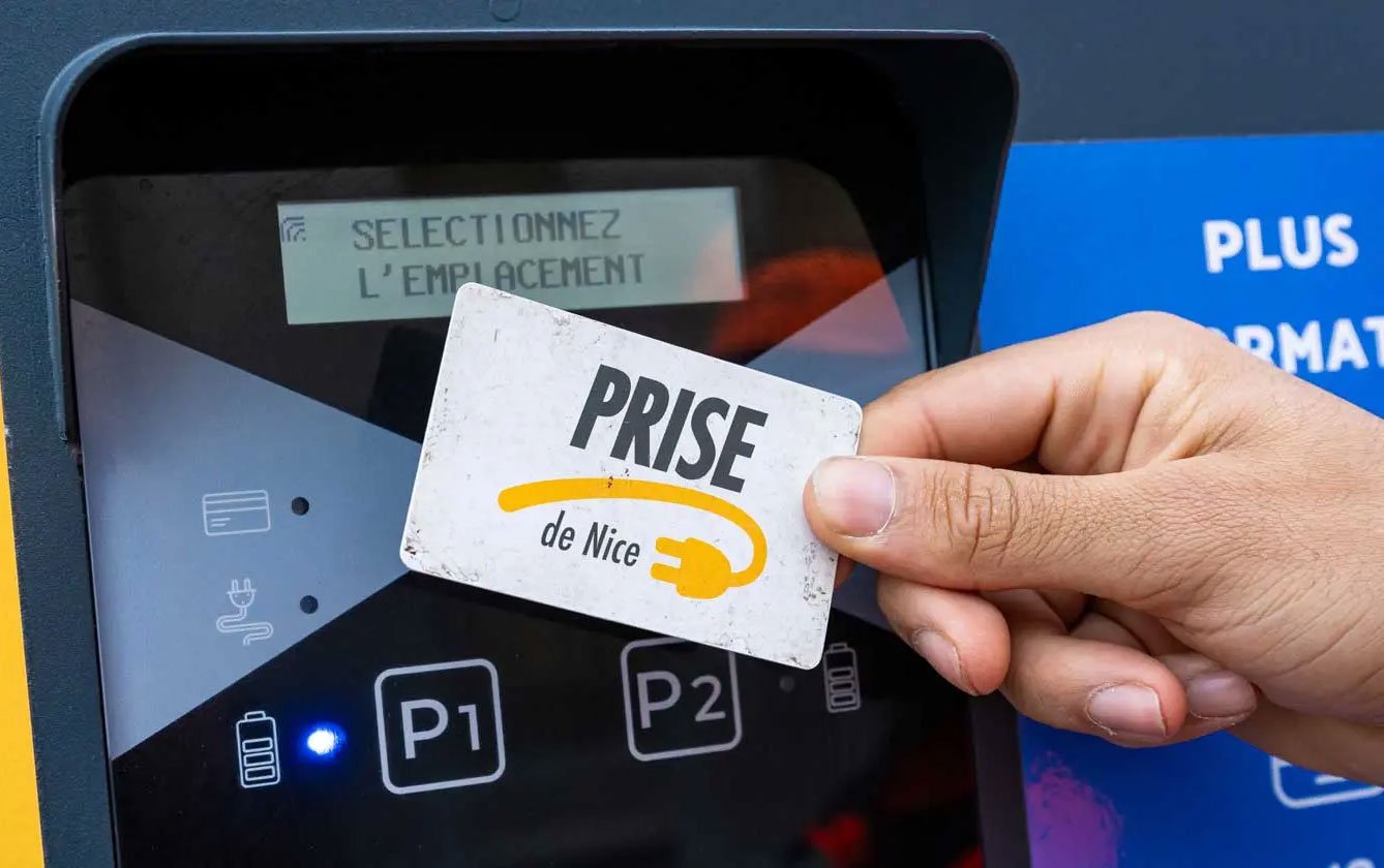 https://cdn.automobile-propre.com/cdn-cgi/image/width=1920,format=auto,fit=scale-down/https://cdn.automobile-propre.com/uploads/2026/08/prise-de-nice-reseau.jpg