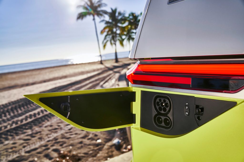 volkswagen-id-buzz-2022-03