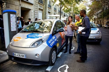 La recharge d'une Autolib