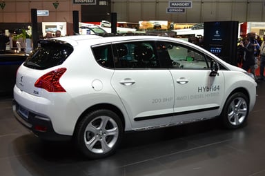 La stratégie hybride de PSA