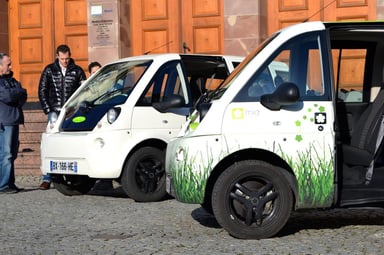 La MIA est chaussé de petites roues, plus économiques