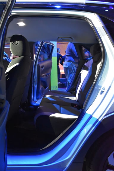 A l'arrière, cela reste une citadine, mais Honda promet plus de confort que l'ancienne Jazz