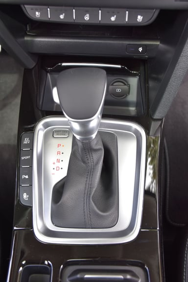 Levier vitesses Intérieur Prise Kia XCeed hybride rechargeable Premium