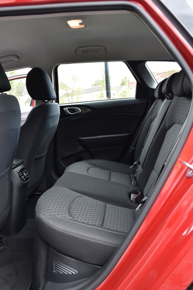Intérieur Kia Ceed SW hybride rechargeable Active