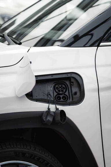 L'e-JS4 accepte 11 kW en AC et 60 kW en DC