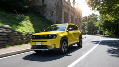 Fiat Grande Panda électrique 2026, citadine électrique abordable en circulation