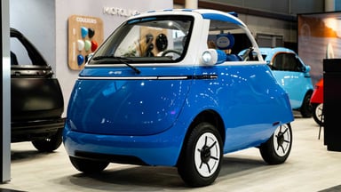 Microlino électrique, quadricycle électrique urbain inspiré de la BMW Isetta