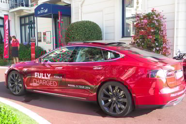 Présentation de la Tesla Model S à Dinard en 2014