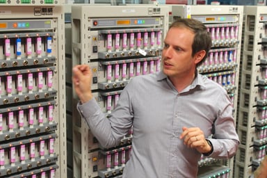 Chez VoltR : Cyclage des cellules lithium