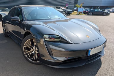 Le Porsche Taycan Turismo 4S de Thomas