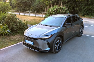 La Toyota bZ4X de Francis