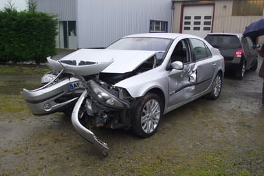 La Renault Laguna accidentée de Matthieu