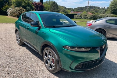 L’Alfa Romeo Tonale hybride rechargeable d’Alain