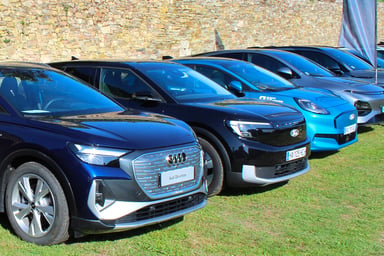 Alignement de voitures électriques