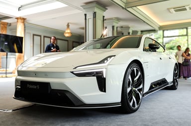 Statique Polestar 5 Performance