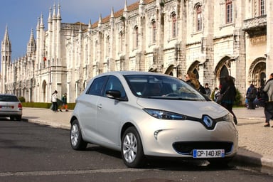 La Renault ZOE a pris la tête des ventes de voitures électriques dès son lancement