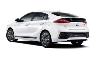 La Hyundai Ioniq vue de trois quarts arrière