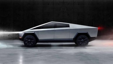 Annoncé en 2019, le Cybertruck est un pick-up électrique doté d'un design avant-gardiste et promet une autonomie pouvant atteindre 800 kilomètres.