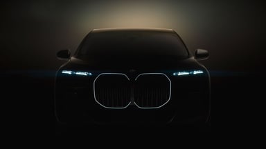 BMW i7