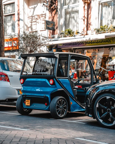 Squad Solar City Car