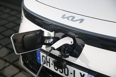 Kia Niro EV prise de recharge