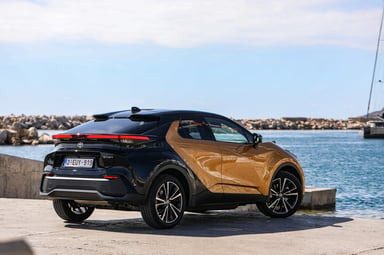 Carrosserie bi-ton+ du Toyota C-HR PHEV