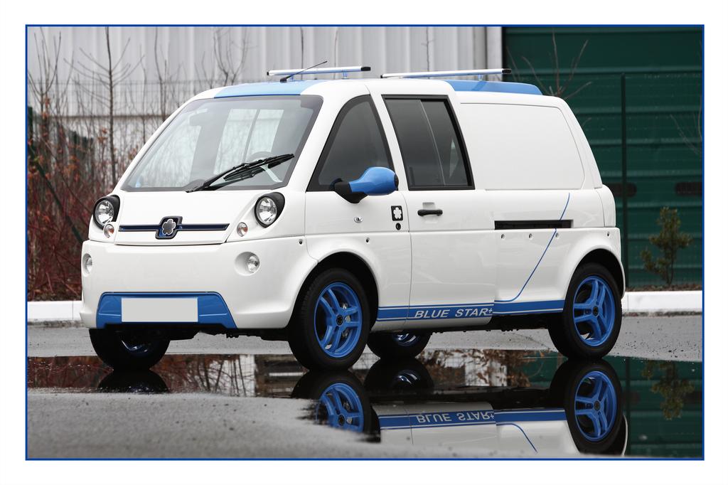 La Mia Blue Star : le petit utilitaire sympa