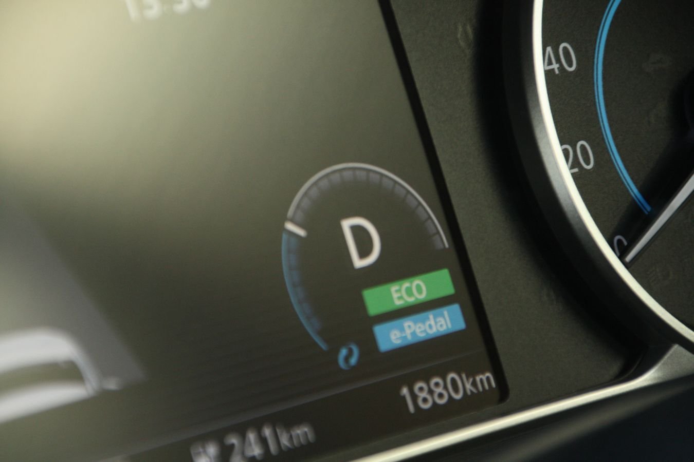 essai-nouvelle-nissan-leaf-japon-0005 L'e-Pedal peut être couplé au mode Eco