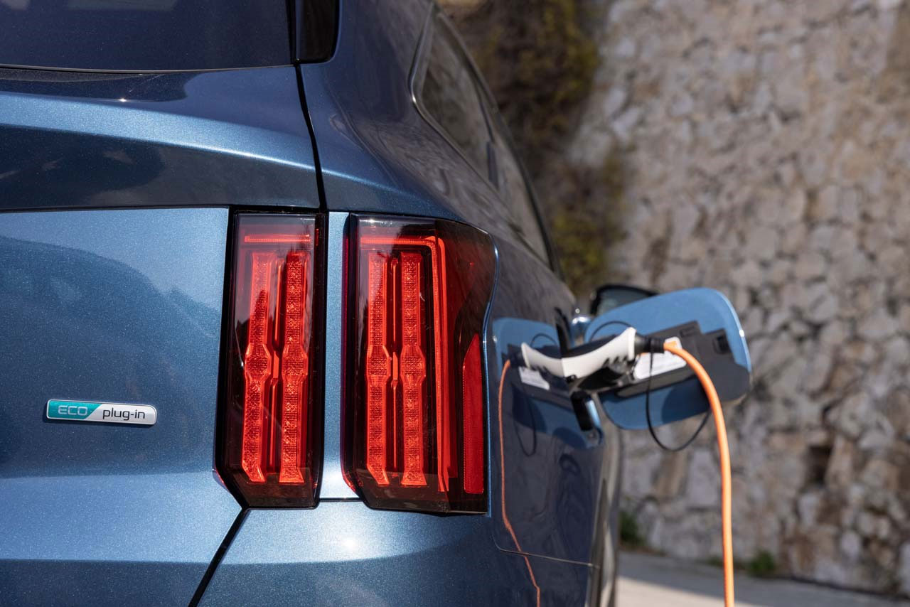 kia-sorento-eco-plug-in