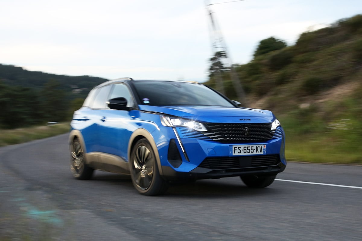 Essai-Peugeot-3008-Hybrid-225-hybride-rechargeable-11