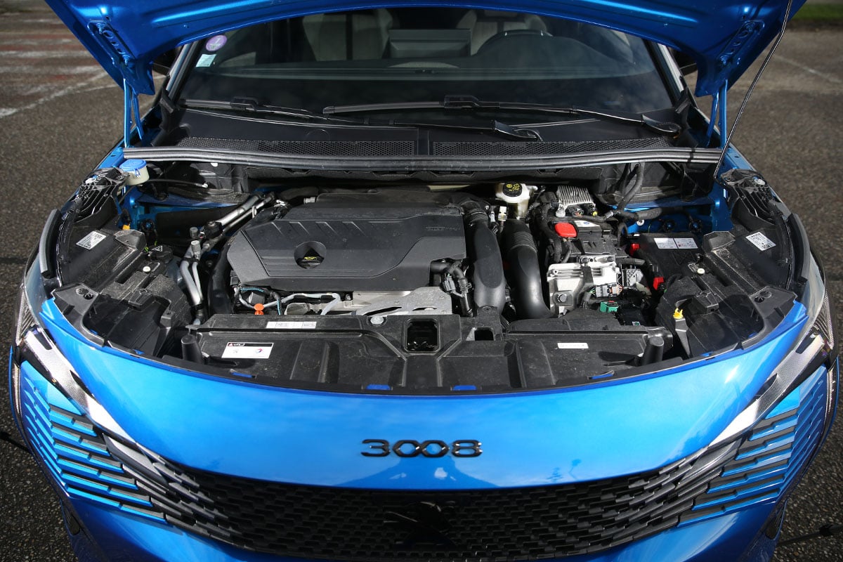 Essai-Peugeot-3008-Hybrid-225-hybride-rechargeable-25