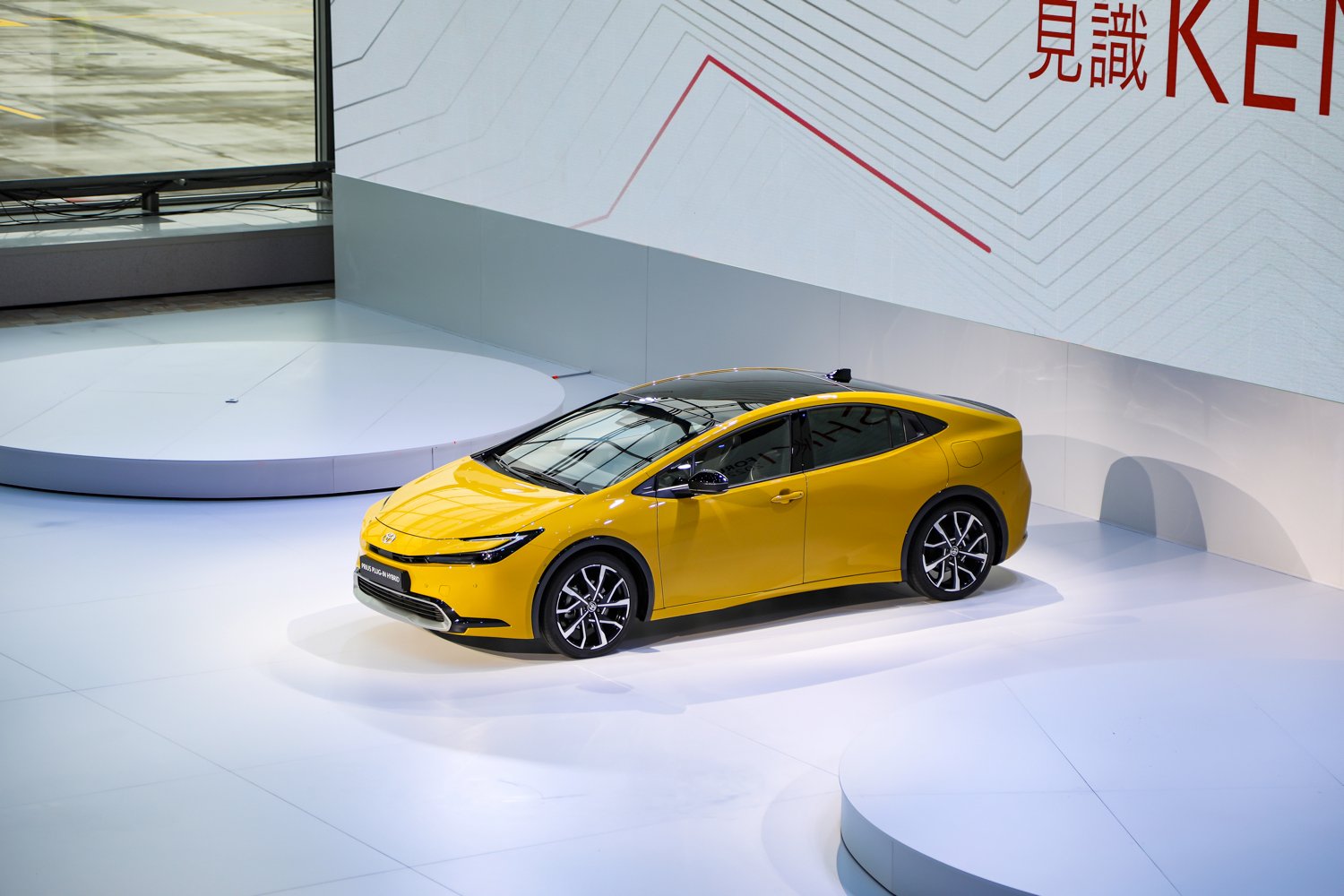 Toyota Prius Hybride Rechargeable (2023) 2 Toyota Prius Hybride Rechargeable