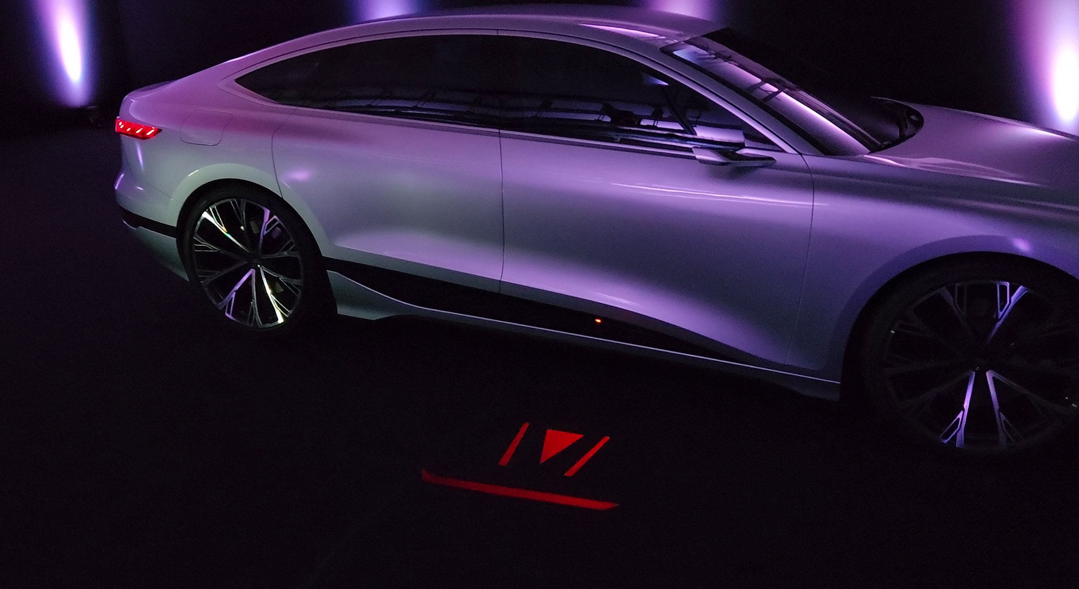 Audi A6 e-tron Concept