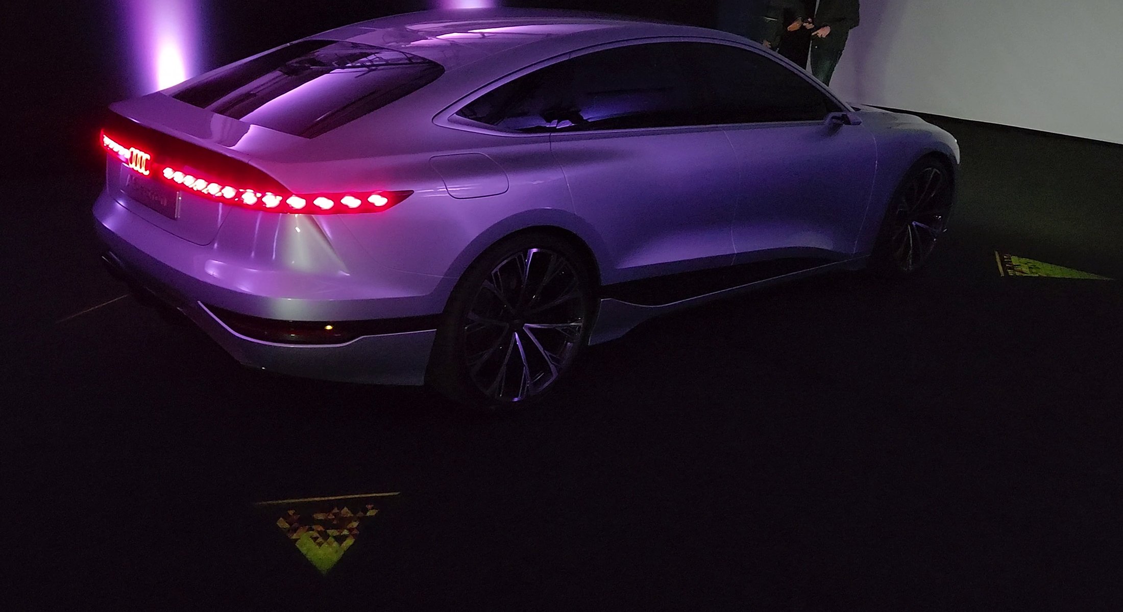 Audi A6 e-tron Concept