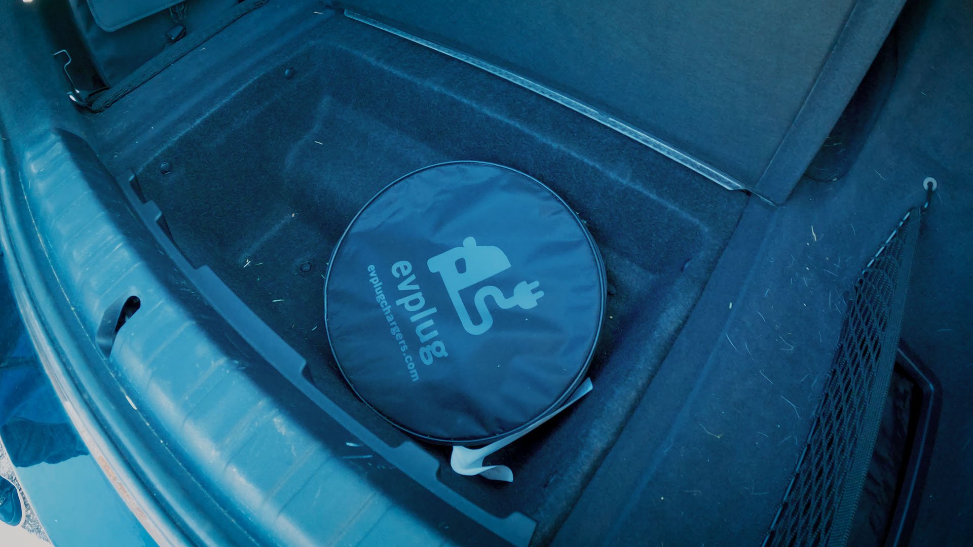 Photo.00_06_25_13.Still015