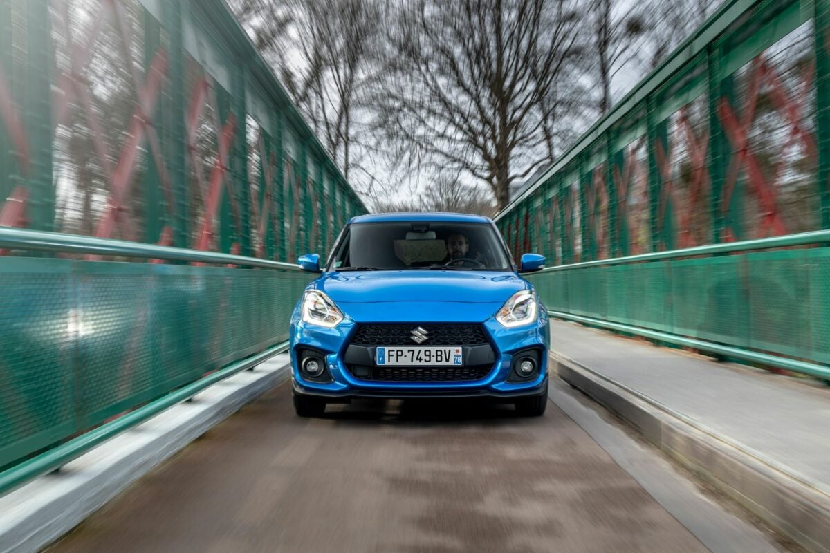La vitesse maximale de la Swift Sport est de 210 km/h
