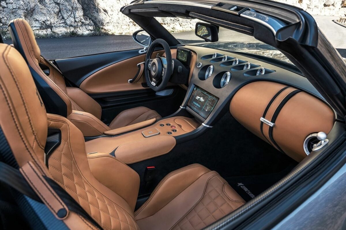 Fidèle à ses origines, le Wiesmann Project Thunderball est un roadster 2 places 