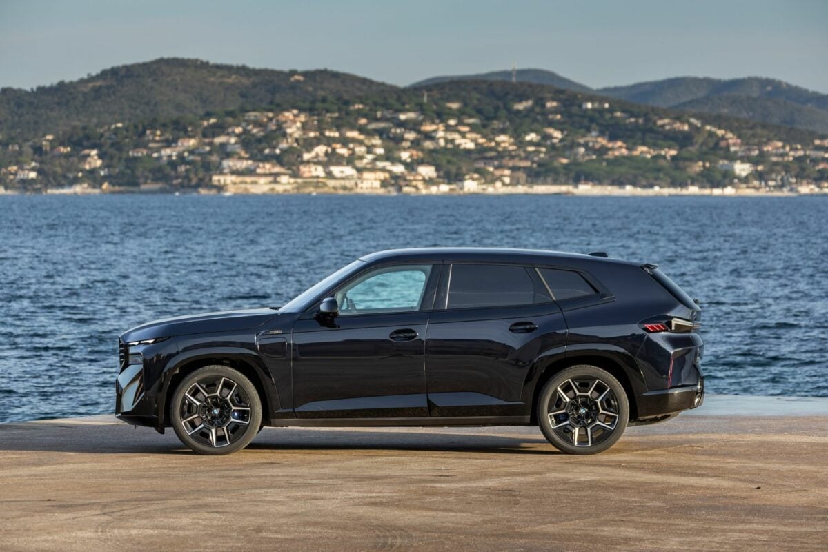 L'autonomie en full électrique du XM est de 83 km