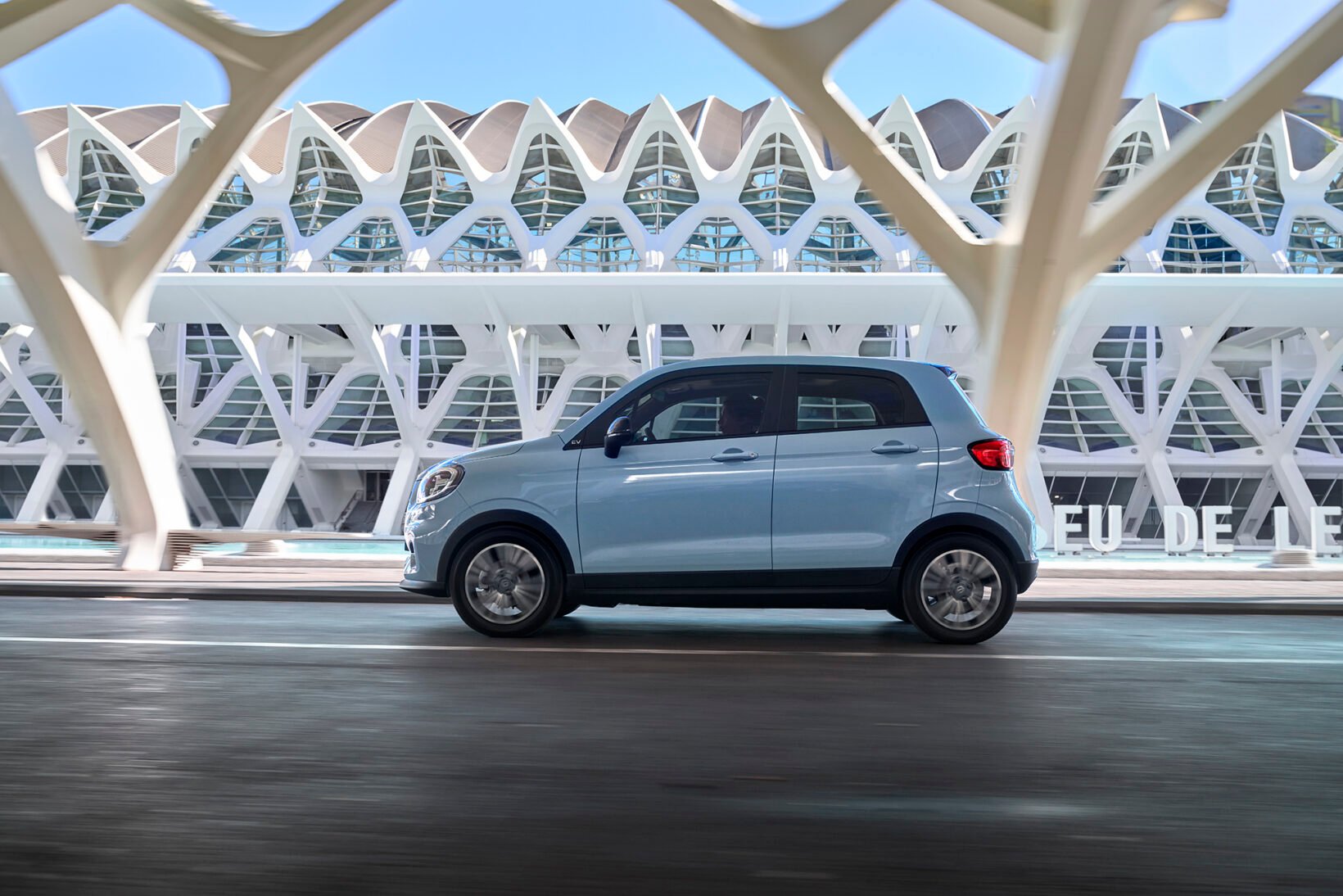 Leapmotor T03 électrique 2026, micro-citadine électrique pas chère en milieu urbain