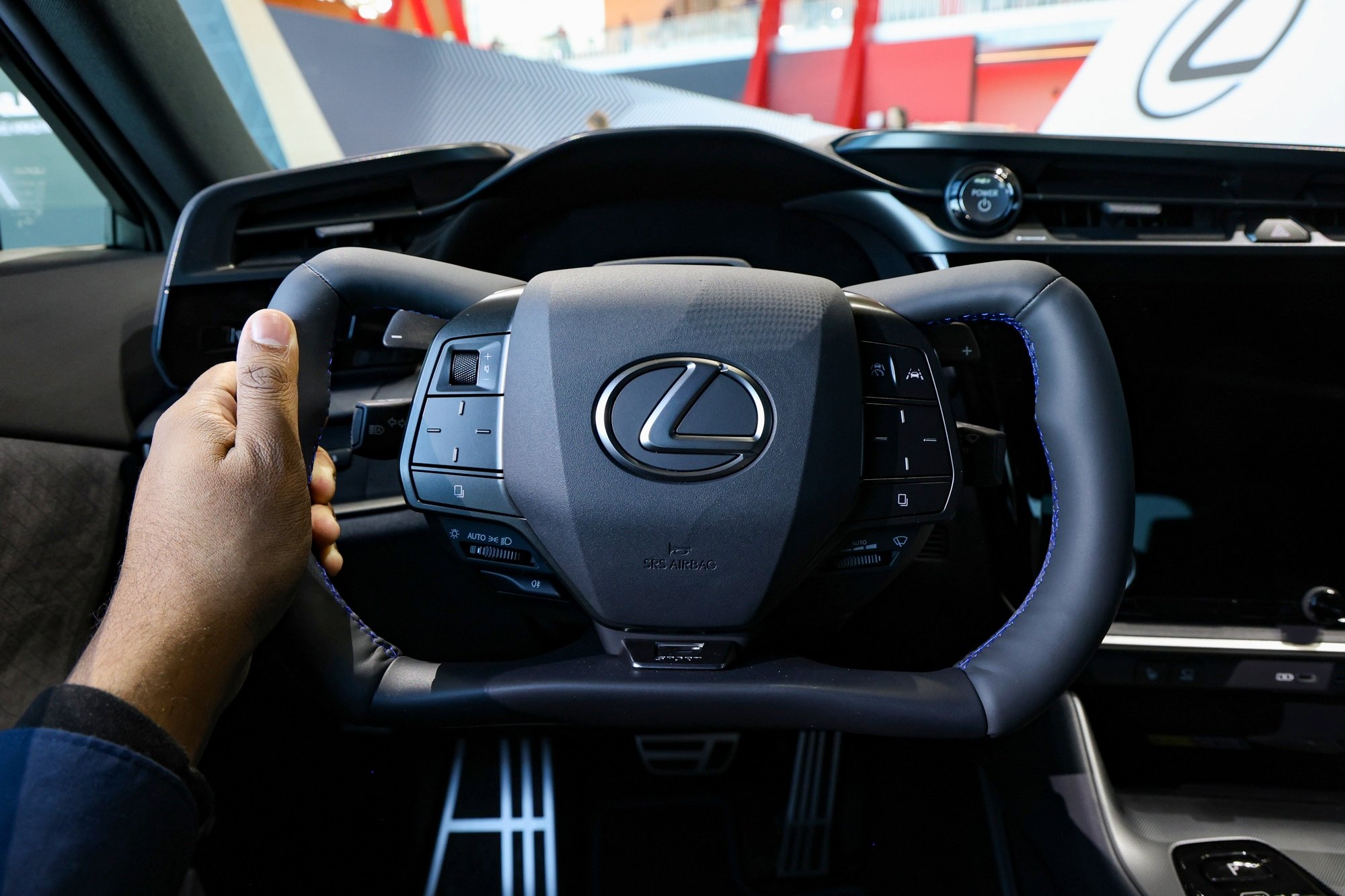 Performances du Lexus RZ 2025