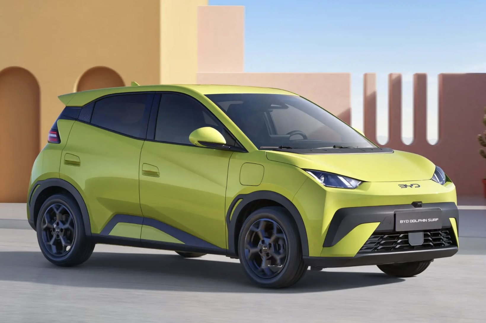 BYD Dolphin Surf