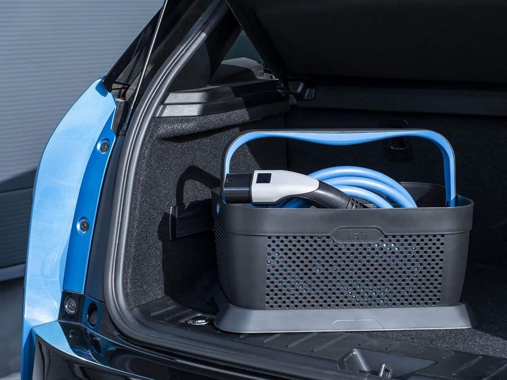 organisateurs de coffre voiture dans voiture électrique