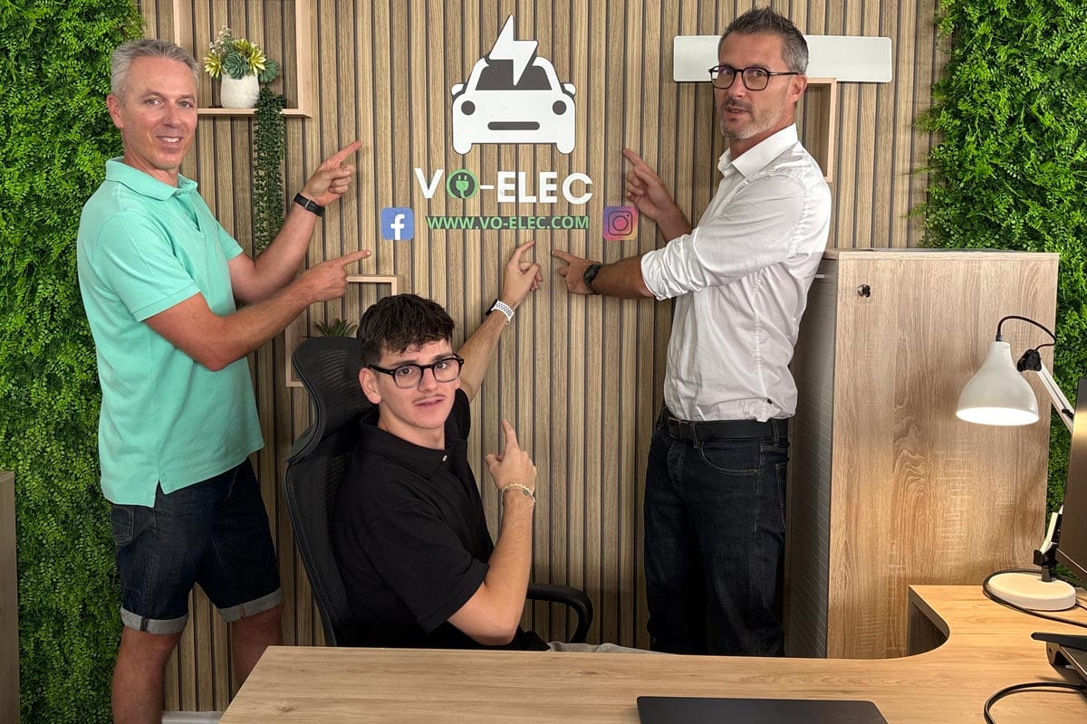 Jean-Philippe Bertino et Arnaud Maurey avec leur alternant